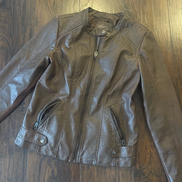 Women's Sebby Collection Faux-Leather Racing Jacket - Picture 2 of 3